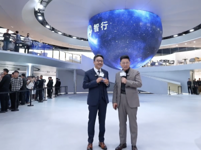 车展顶流揭秘!问界新m5 ultra凭什么让年轻人“秒种草”